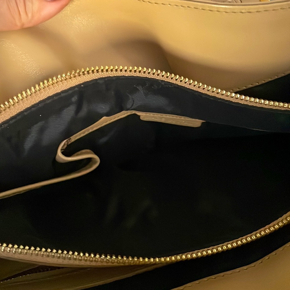Burberry bag - Picture 9 of 9